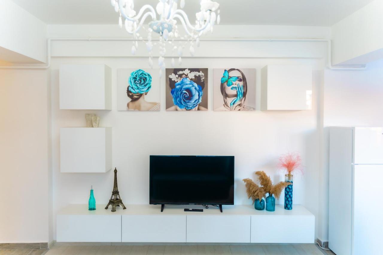 Unique Hotel Apartments ヤシ エクステリア 写真