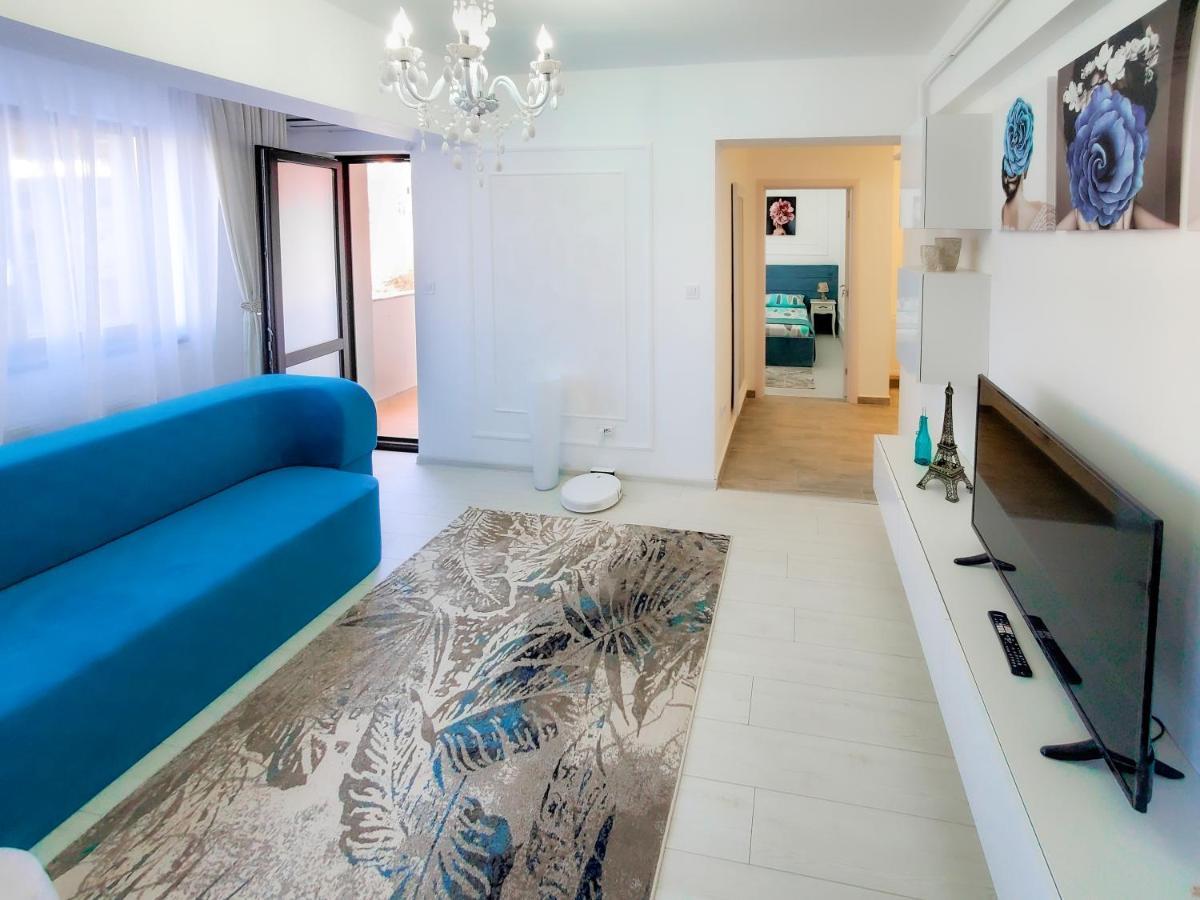 Unique Hotel Apartments ヤシ エクステリア 写真