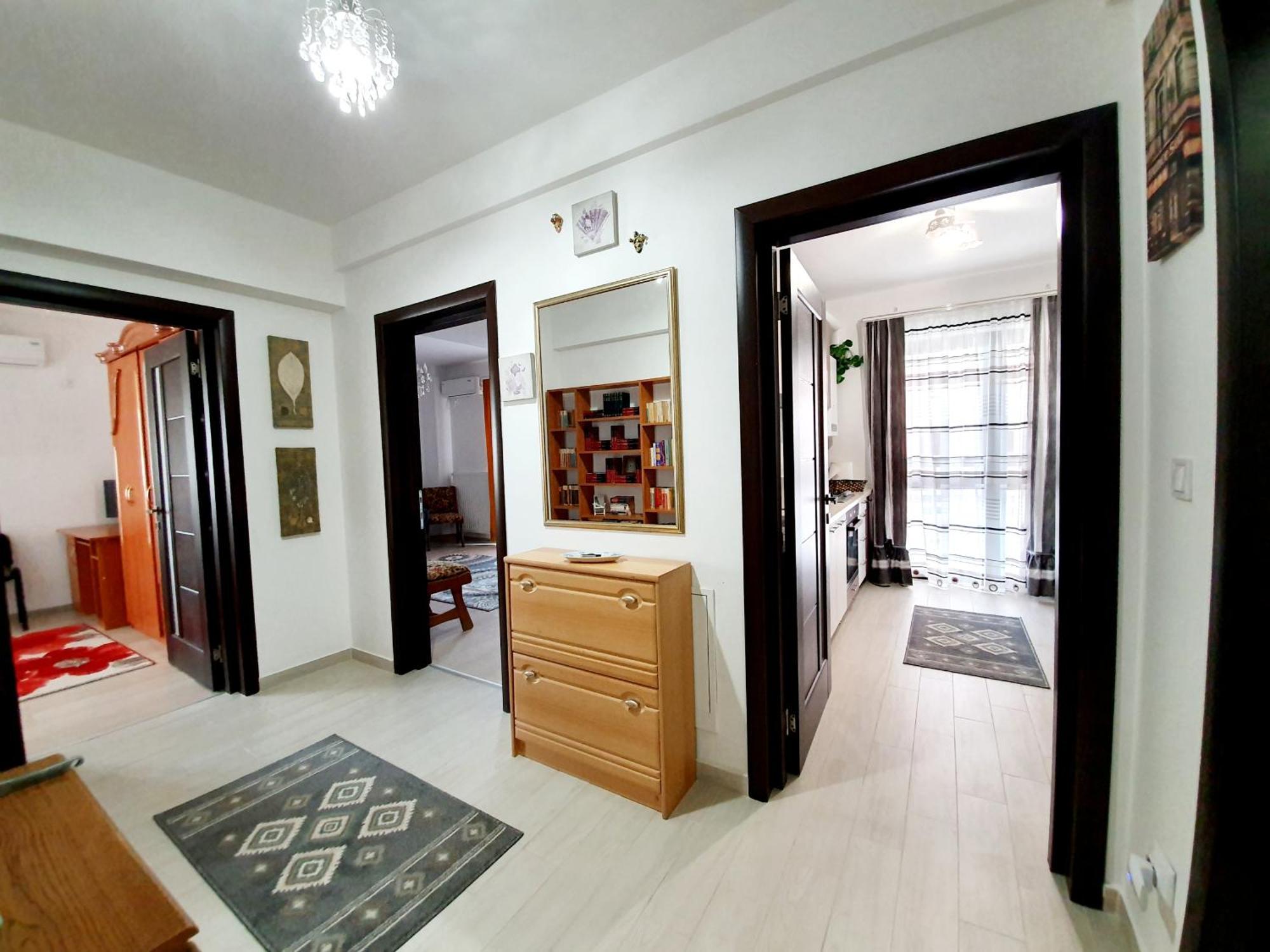 Unique Hotel Apartments ヤシ エクステリア 写真