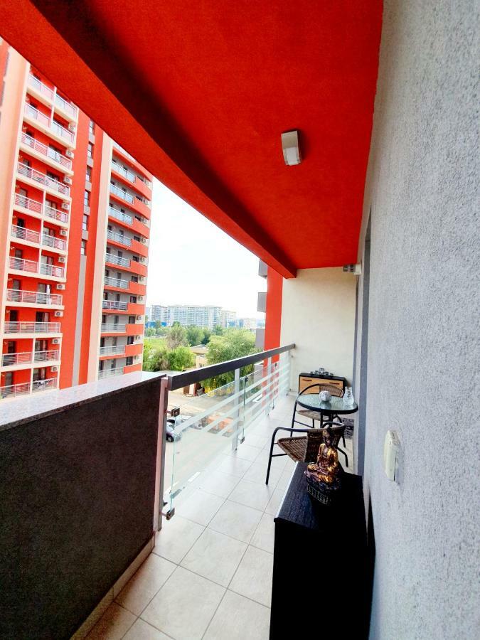 Unique Hotel Apartments ヤシ エクステリア 写真